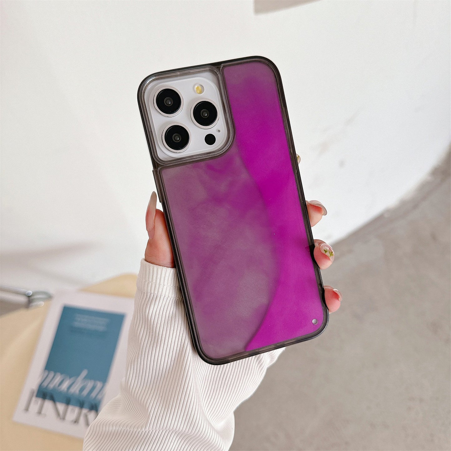GlaveCase - The Luminous iPhone Case